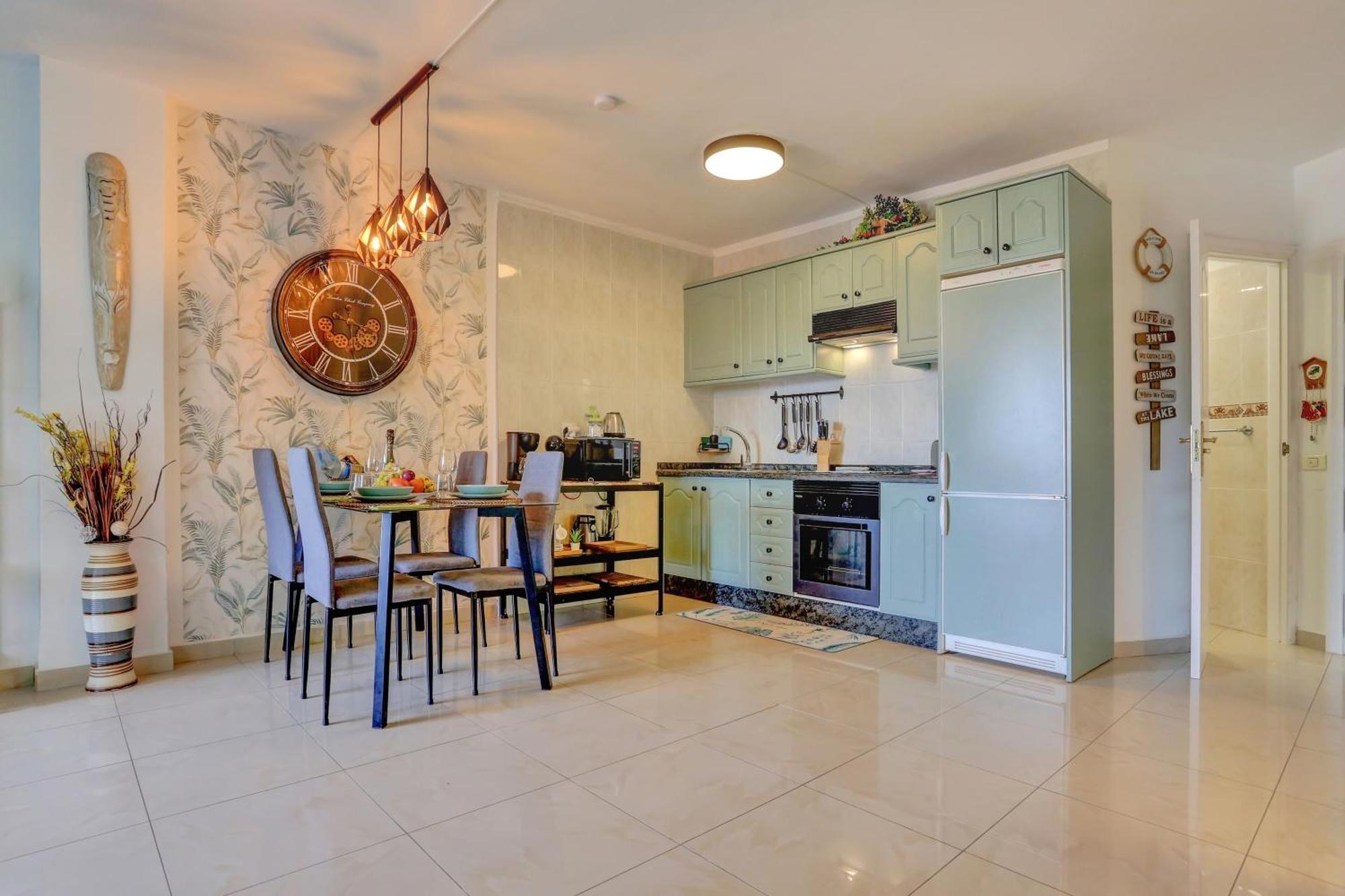 Luxory Dreamy Sunset, Seafront, Direct Access To The Promenade,wifi,pool,free Parking Apartamento *
